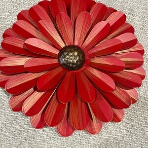 ✨Red and Gold Flower Metal Wall Decor✨